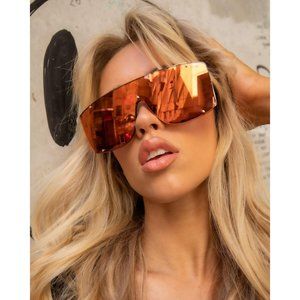 Quay Australia Hold For Applause Sunglasses